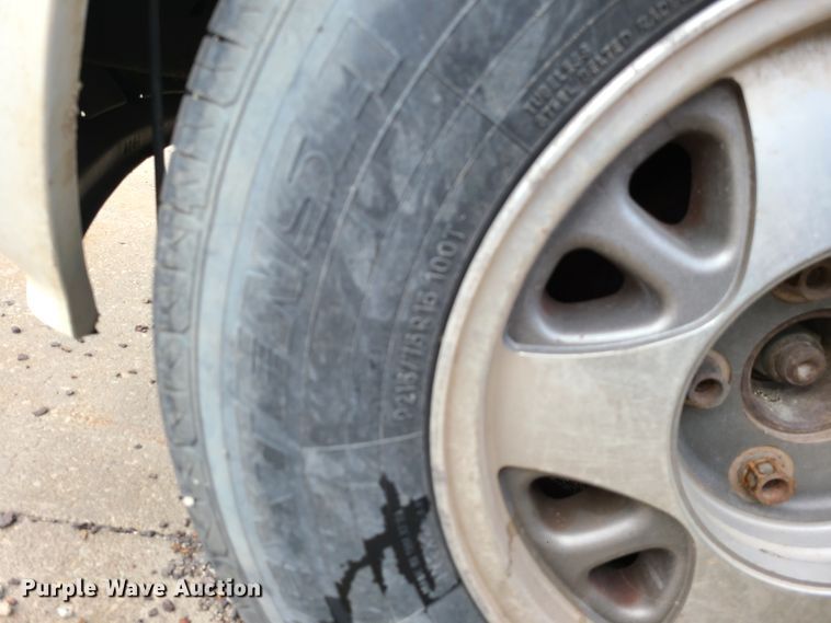 image for item DN2590 2002 Chevrolet Astro  van