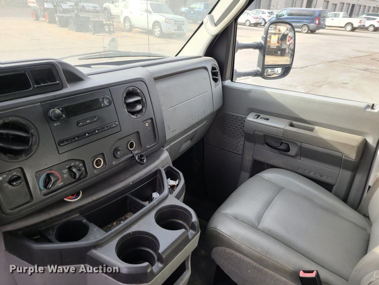 image for item DN2591 2012 Ford E350 Super Duty  van