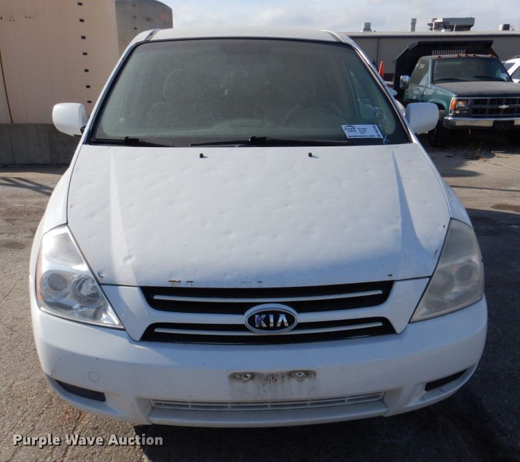 image for item DN2595 2006 Kia Sedona  van
