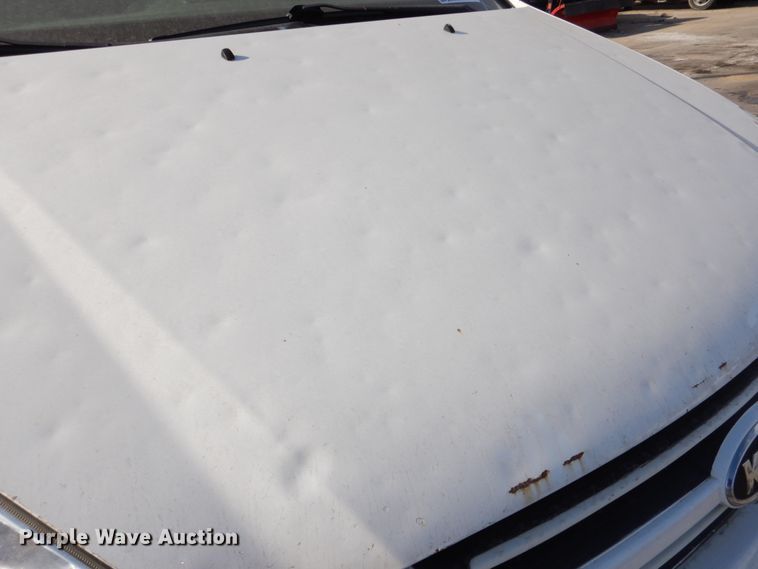 image for item DN2595 2006 Kia Sedona  van