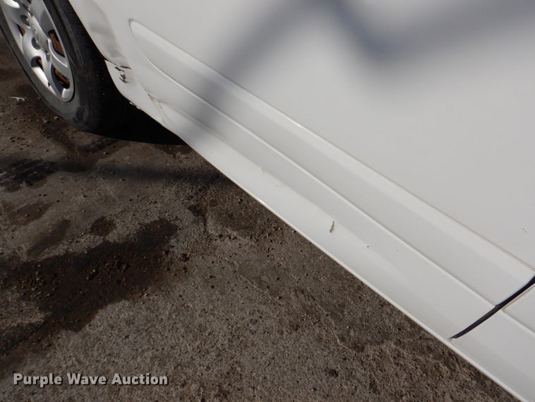 image for item DN2595 2006 Kia Sedona  van