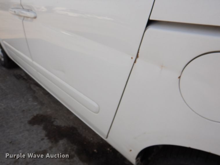 image for item DN2595 2006 Kia Sedona  van