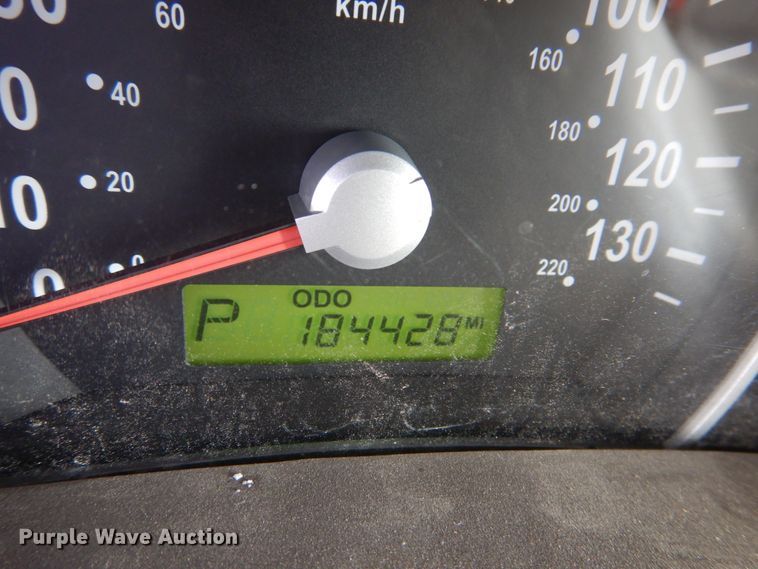 image for item DN2595 2006 Kia Sedona  van