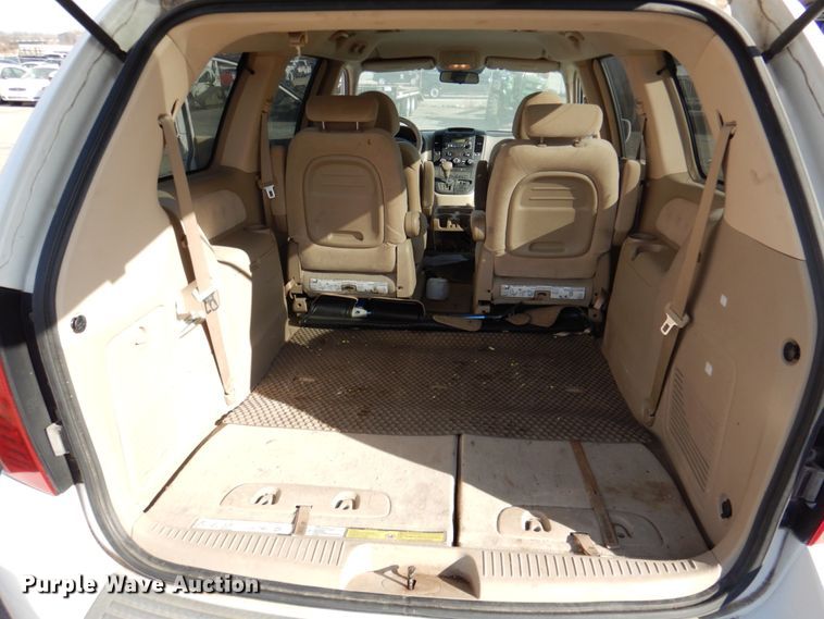 image for item DN2595 2006 Kia Sedona  van