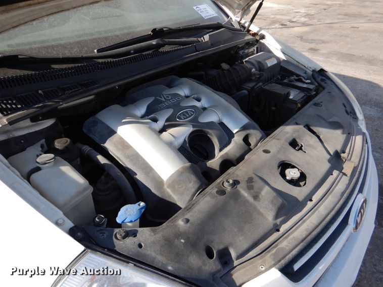 image for item DN2595 2006 Kia Sedona  van