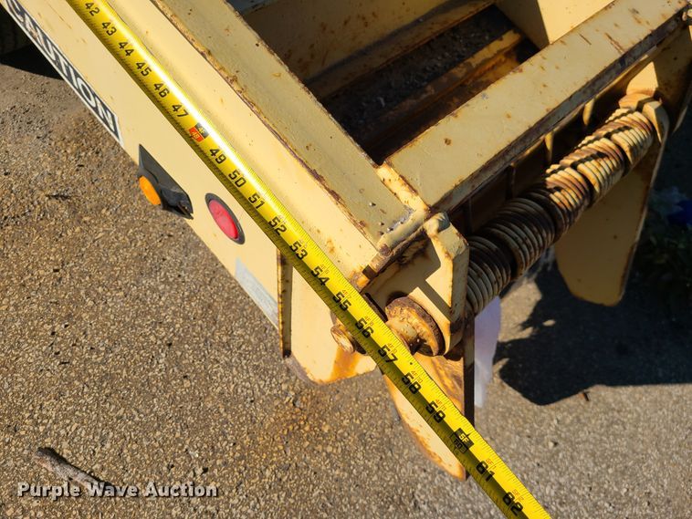 image for item DN2596 2000 Fontaine TB35NGB  lowboy equipment trailer