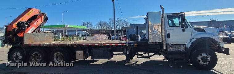 image for item DN2597 2012 International WorkStar 7500  crane truck