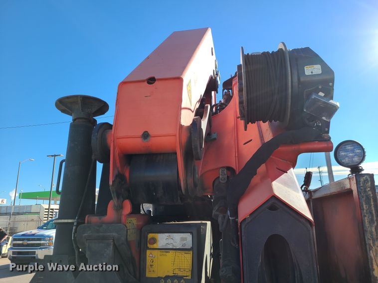 image for item DN2597 2012 International WorkStar 7500  crane truck