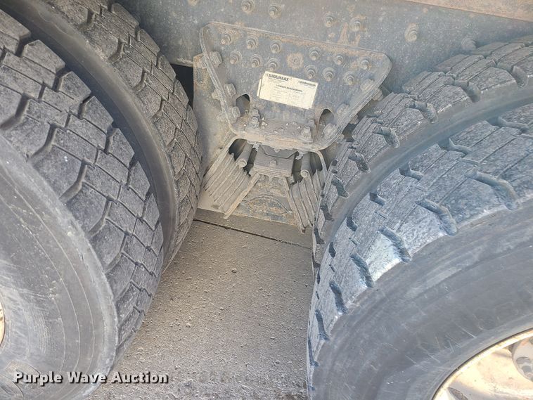 image for item DN2597 2012 International WorkStar 7500  crane truck