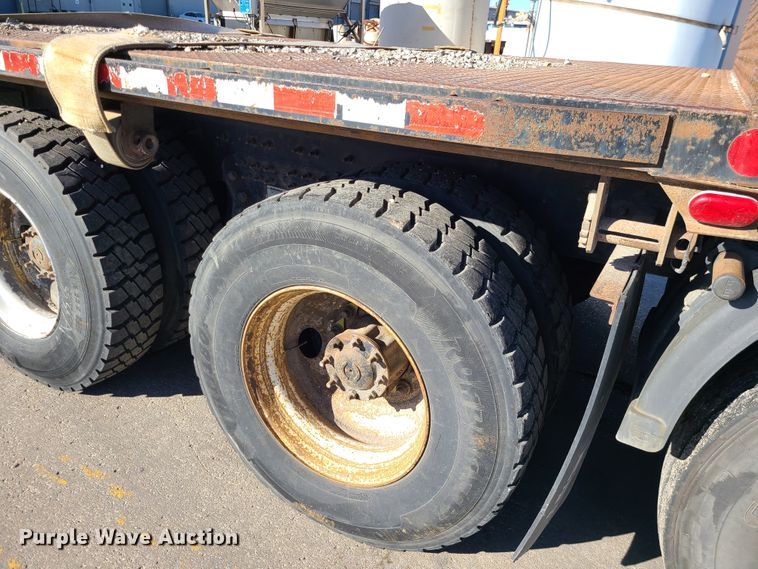 image for item DN2597 2012 International WorkStar 7500  crane truck