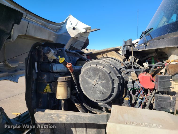 image for item DN2597 2012 International WorkStar 7500  crane truck