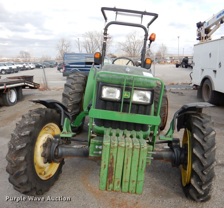 image for item DN2598 2006 John Deere 5325  MFWD tractor