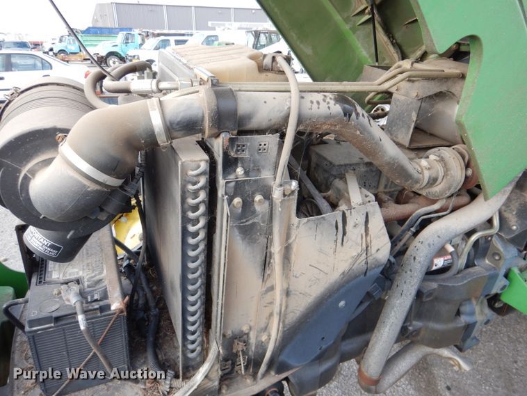 image for item DN2598 2006 John Deere 5325  MFWD tractor