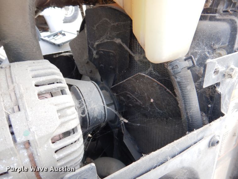 image for item DN2598 2006 John Deere 5325  MFWD tractor