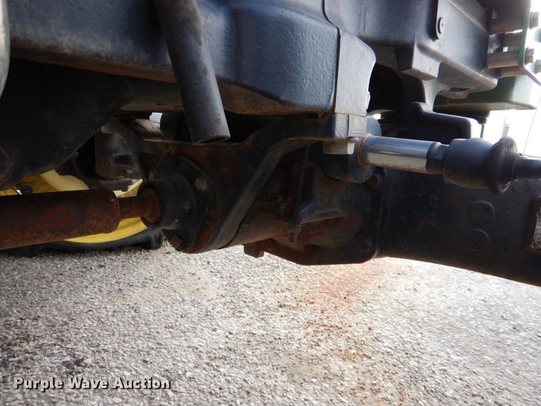 image for item DN2598 2006 John Deere 5325  MFWD tractor