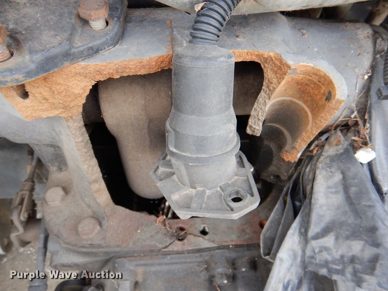 image for item DN2598 2006 John Deere 5325  MFWD tractor