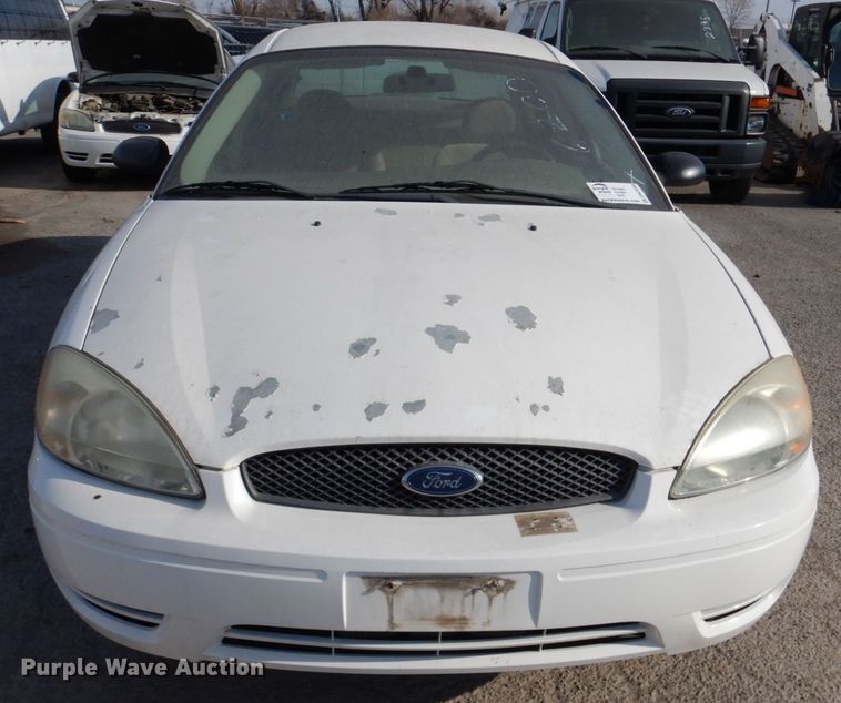 image for item DN2599 2007 Ford Taurus SE