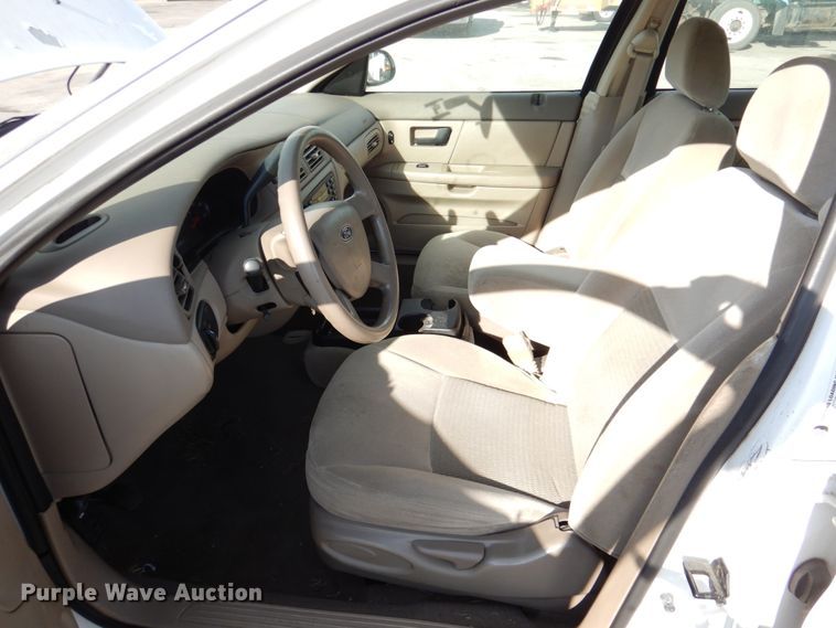 image for item DN2599 2007 Ford Taurus SE