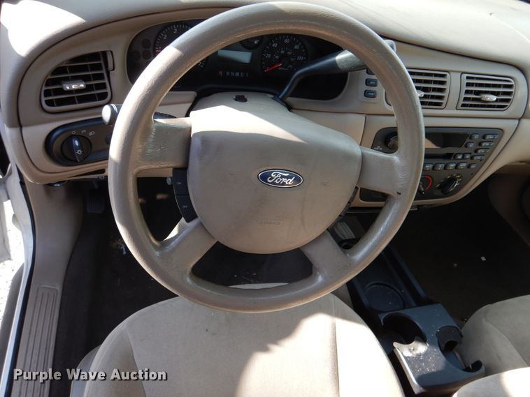 image for item DN2599 2007 Ford Taurus SE