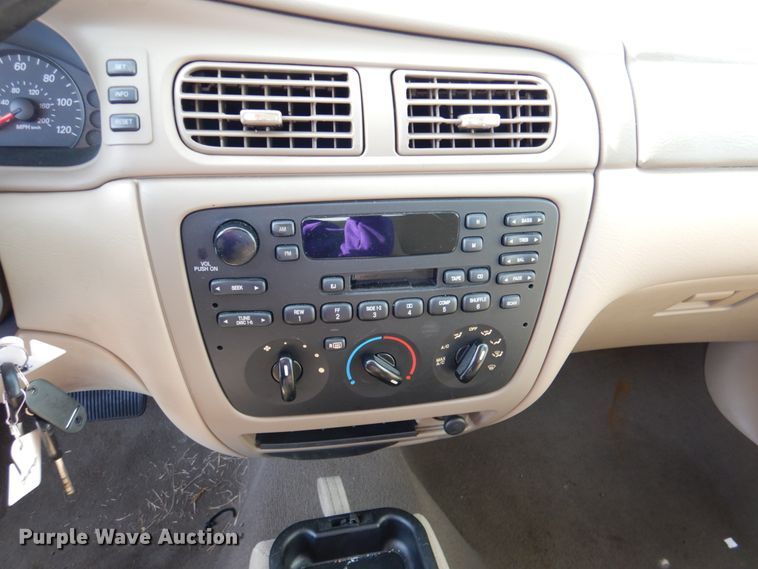 image for item DN2599 2007 Ford Taurus SE