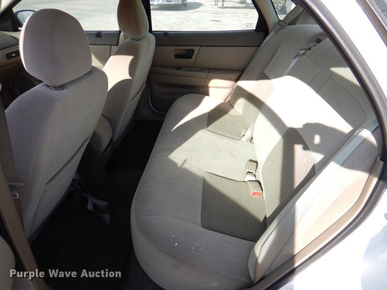 image for item DN2599 2007 Ford Taurus SE