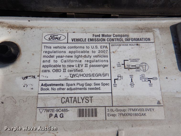 image for item DN2599 2007 Ford Taurus SE