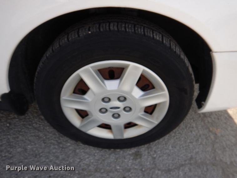 image for item DN2599 2007 Ford Taurus SE