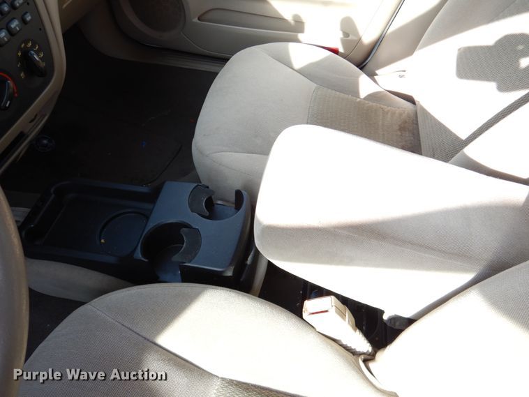 image for item DN2600 2007 Ford Taurus SE