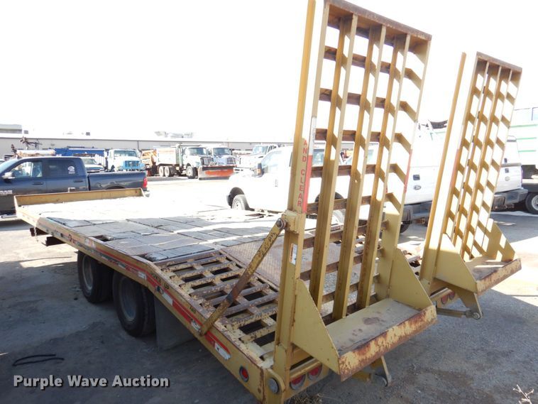 image for item DN2602 2013 Interstate 24DTA  equipment trailer