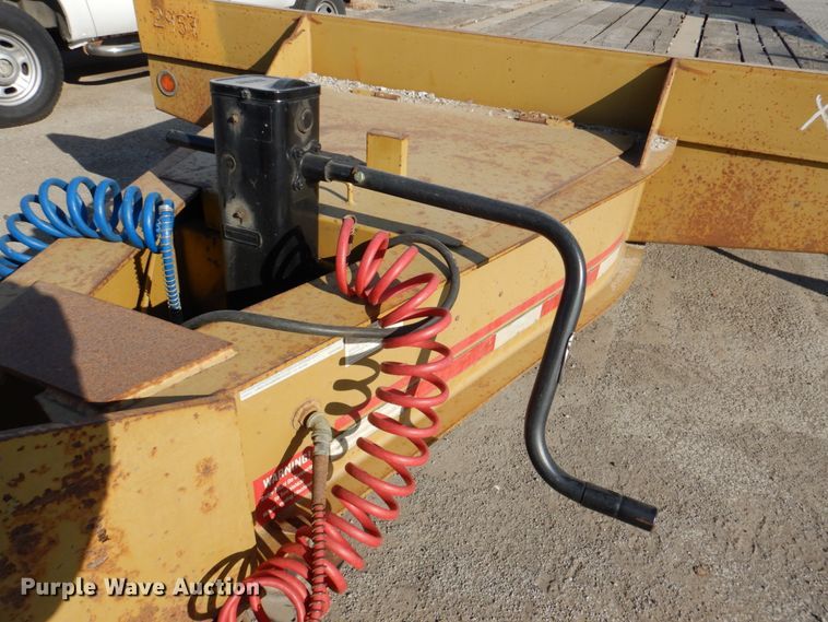 image for item DN2602 2013 Interstate 24DTA  equipment trailer