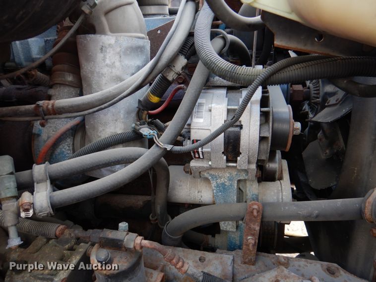 image for item DN2604 1999 International 4900  dump truck