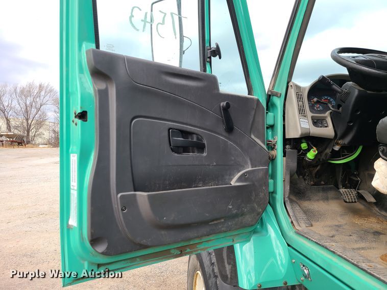 image for item DN2605 2009 International WorkStar 7600  dump truck