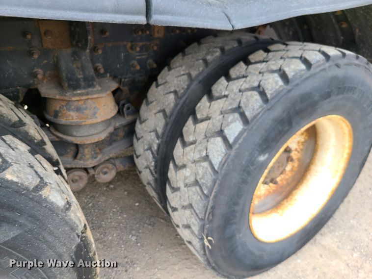 image for item DN2605 2009 International WorkStar 7600  dump truck