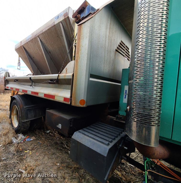 image for item DN2606 2007 International 7300  dump truck