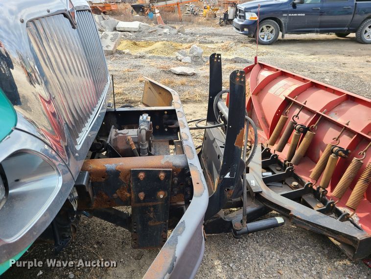 image for item DN2606 2007 International 7300  dump truck