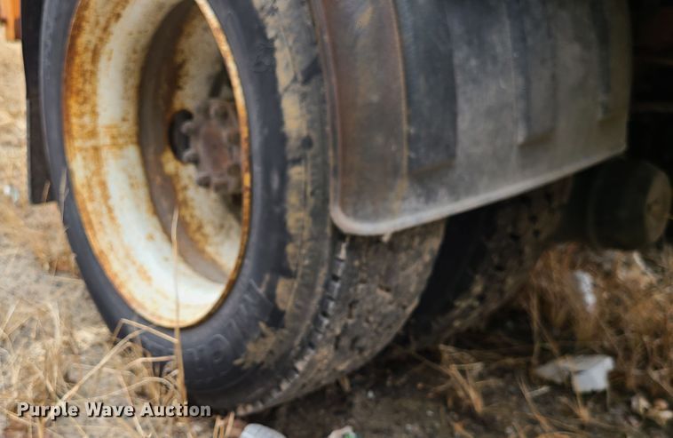 image for item DN2606 2007 International 7300  dump truck