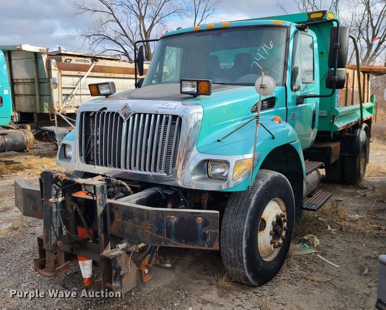 image for item DN2607 2007 International 7400  dump truck
