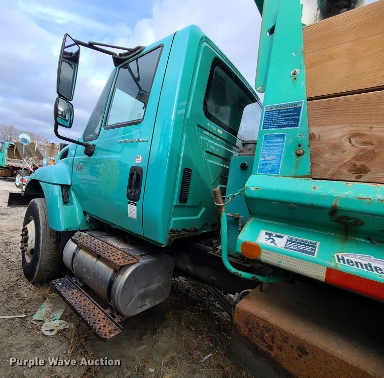 image for item DN2607 2007 International 7400  dump truck
