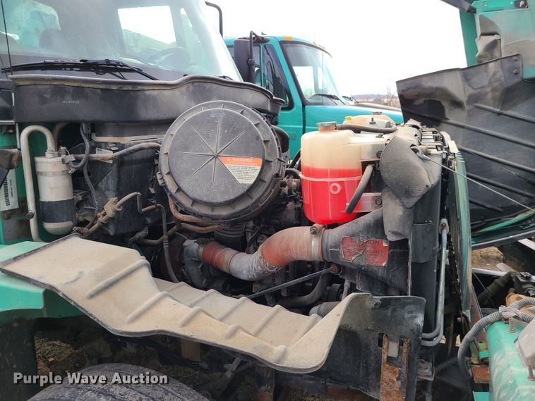 image for item DN2607 2007 International 7400  dump truck