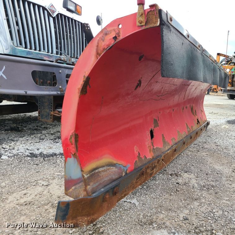 image for item DN2608 2007 International 7300  dump truck