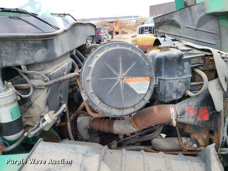 image for item DN2608 2007 International 7300  dump truck