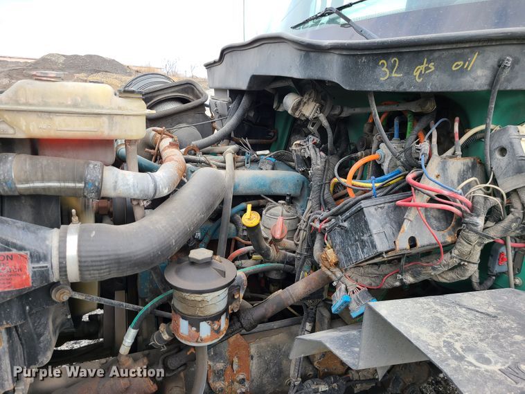 image for item DN2608 2007 International 7300  dump truck