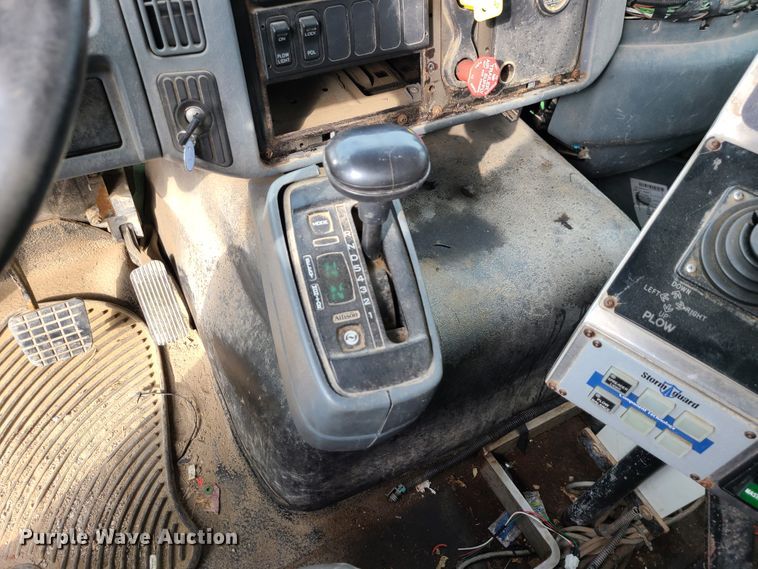 image for item DN2609 2007 International 7600  dump truck