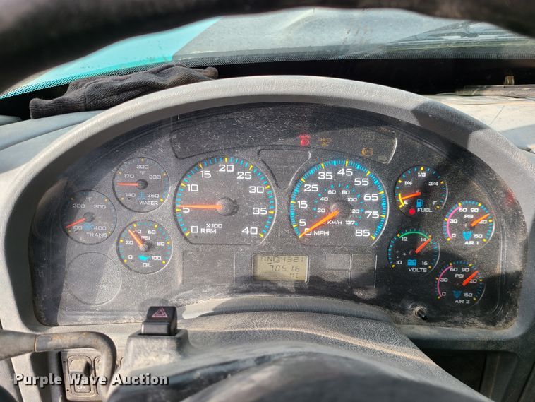 image for item DN2609 2007 International 7600  dump truck