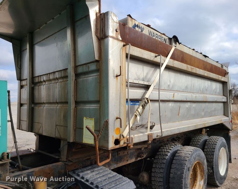 image for item DN2609 2007 International 7600  dump truck