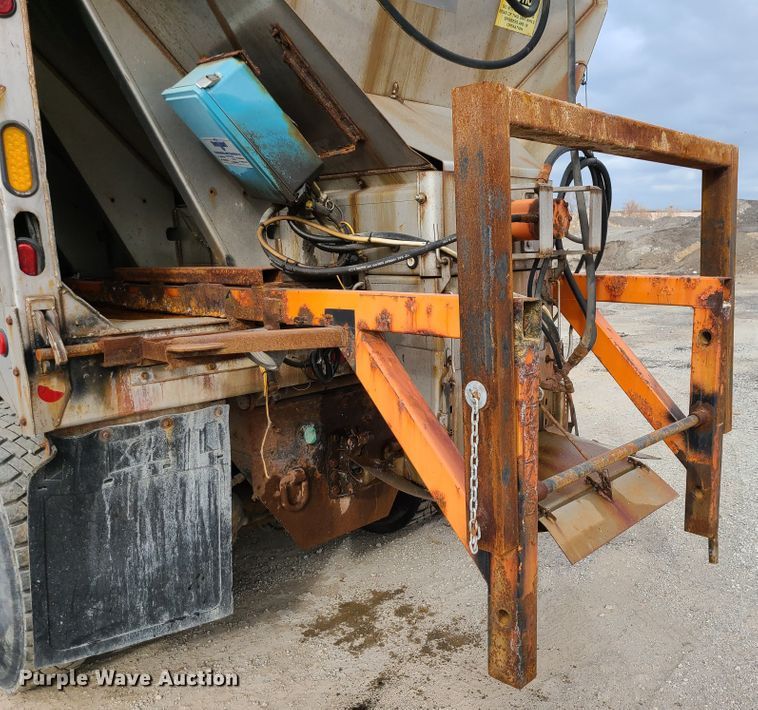 image for item DN2609 2007 International 7600  dump truck