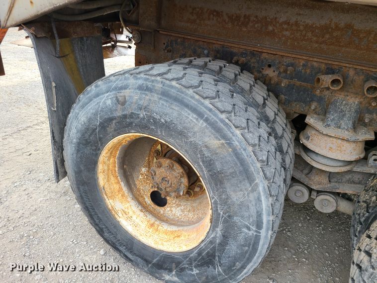 image for item DN2609 2007 International 7600  dump truck