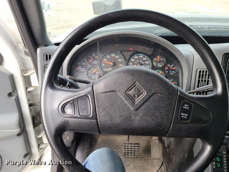 image for item DN2610 2012 International WorkStar 7400  dump truck