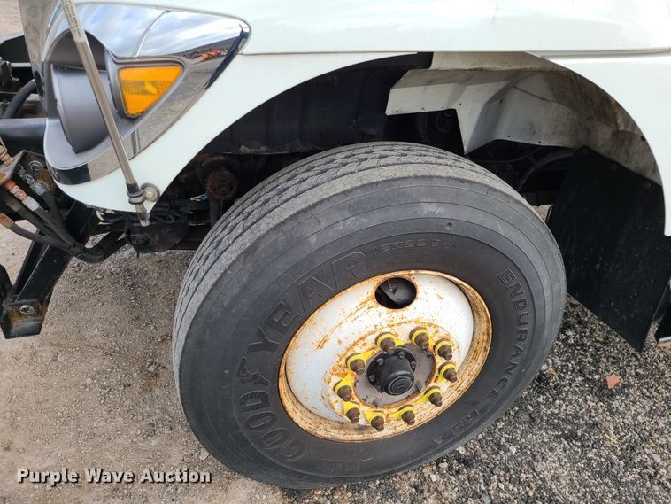 image for item DN2610 2012 International WorkStar 7400  dump truck