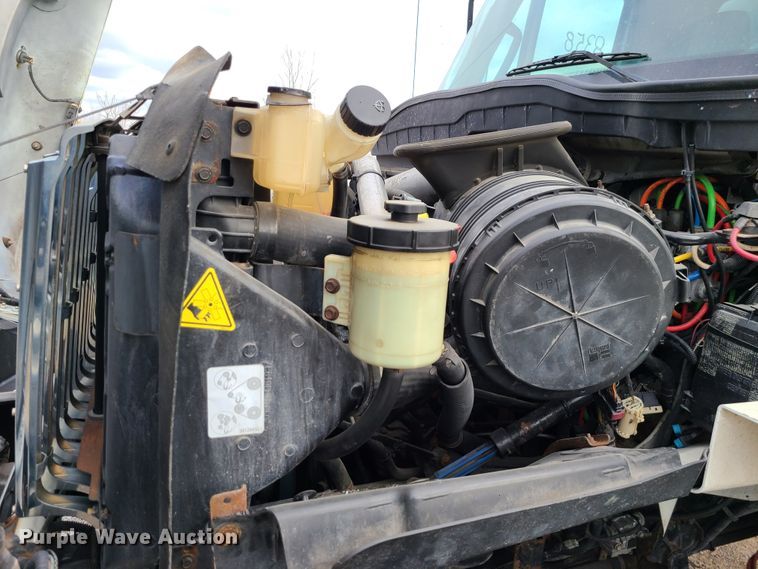 image for item DN2610 2012 International WorkStar 7400  dump truck